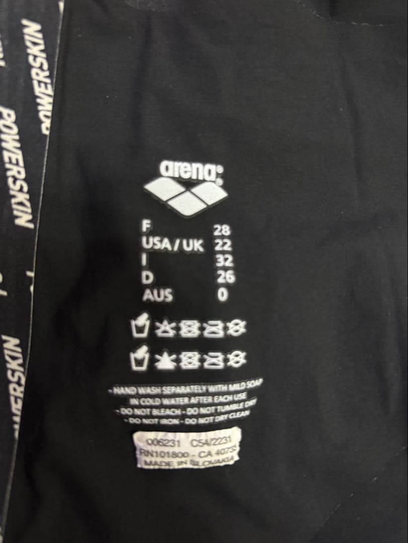 arena 競泳用高速水着　パワースキン カーボン エア Fina認証No.6