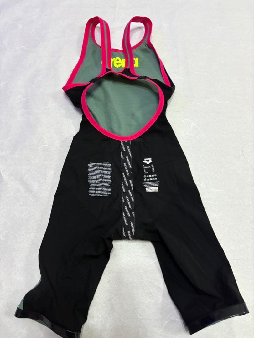 arena 競泳用高速水着　パワースキン カーボン エア Fina認証No.6