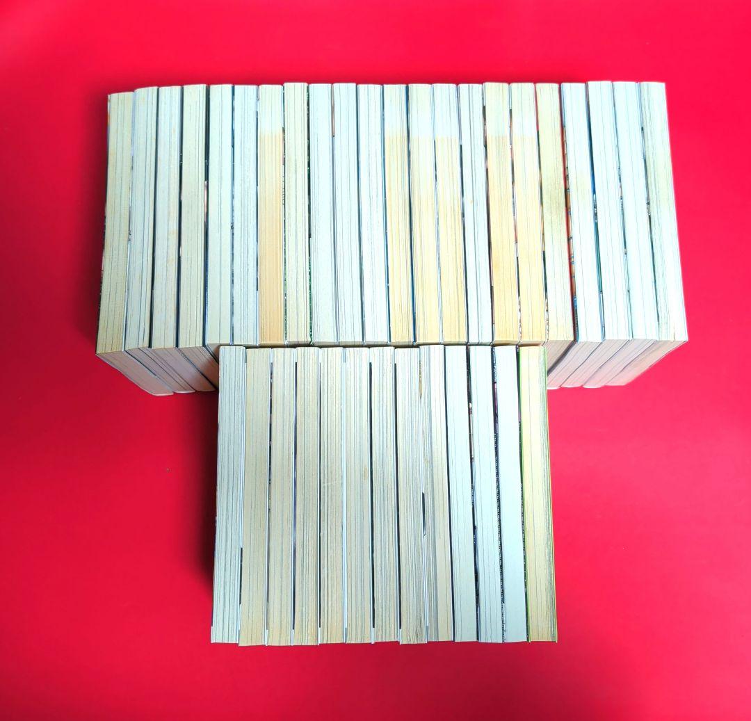 ザ・ファブル全巻　１〜２２巻➕️セカンド全９巻➕️サード全３巻✨オマケ付き✨