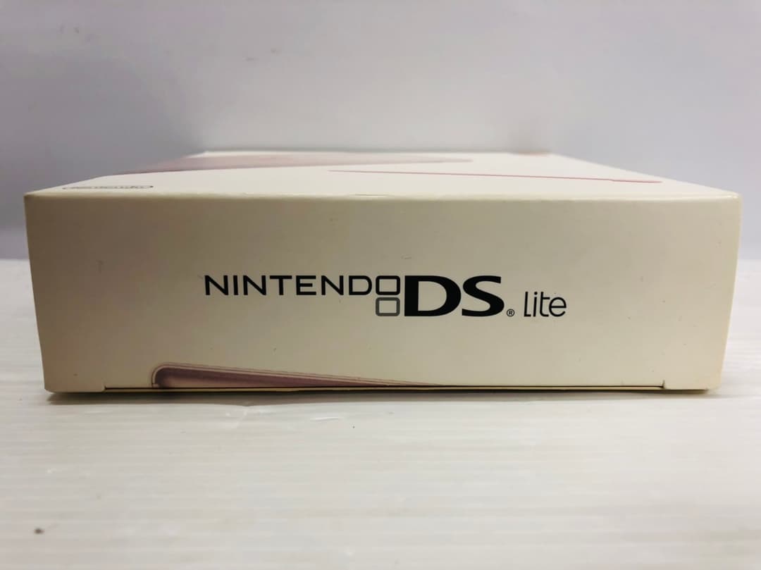 ★未使用品★極美品ニンテンドーDS Liteメタリックロゼ【生産終了】訳