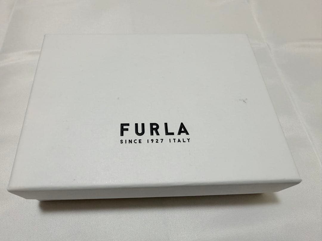 【新品】FURLA フルラ 二つ折り財布 RITZY ペルラ PERLA e