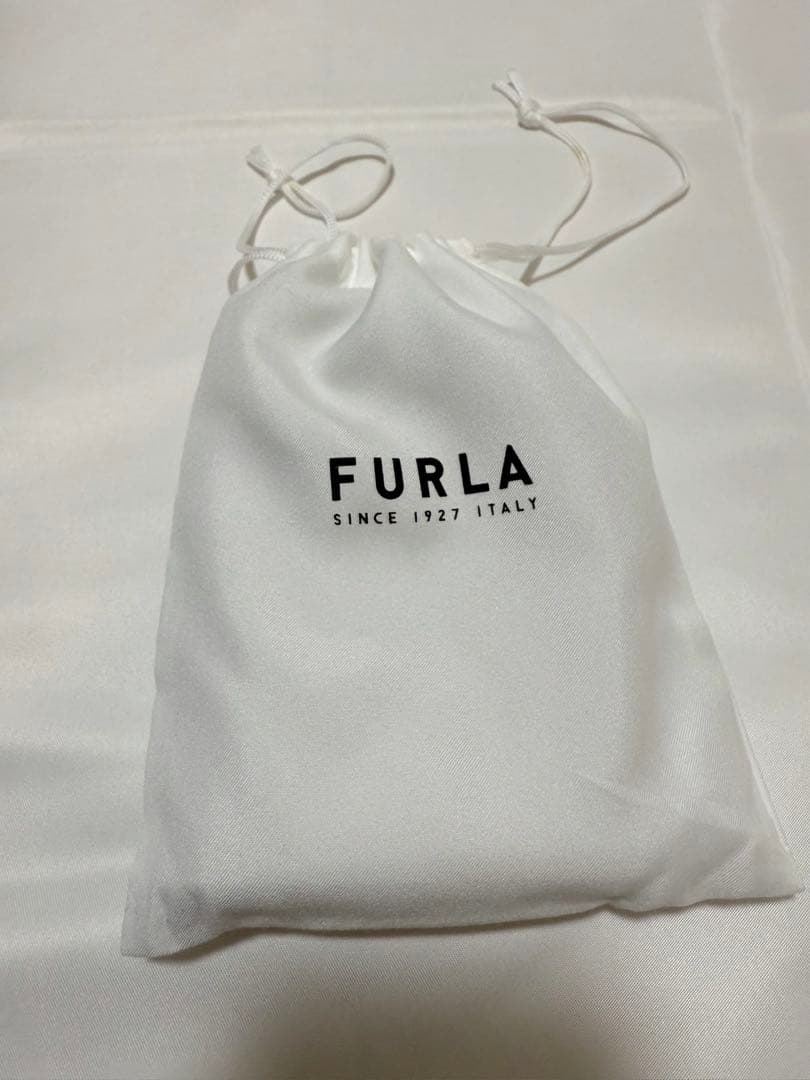 【新品】FURLA フルラ 二つ折り財布 RITZY ペルラ PERLA e
