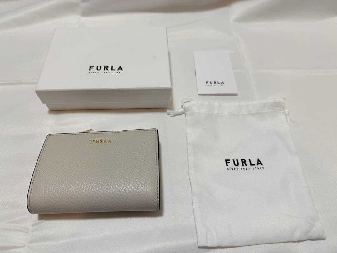 【新品】FURLA フルラ 二つ折り財布 RITZY ペルラ PERLA e