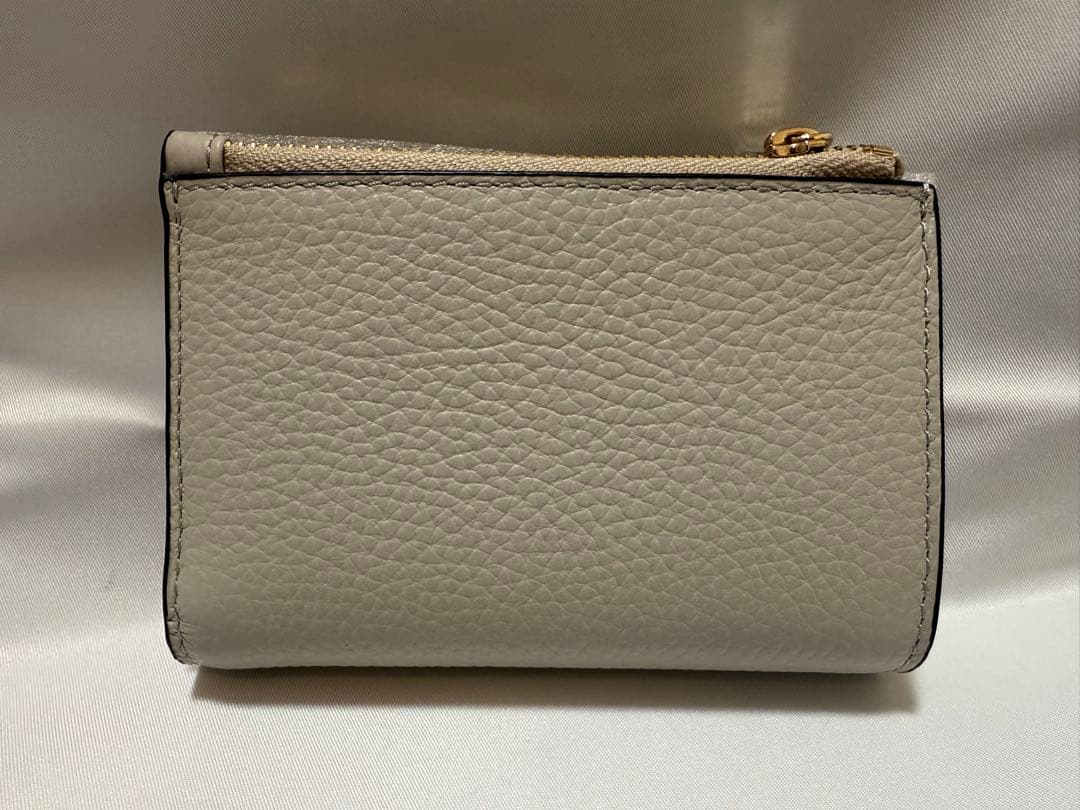 【新品】FURLA フルラ 二つ折り財布 RITZY ペルラ PERLA e