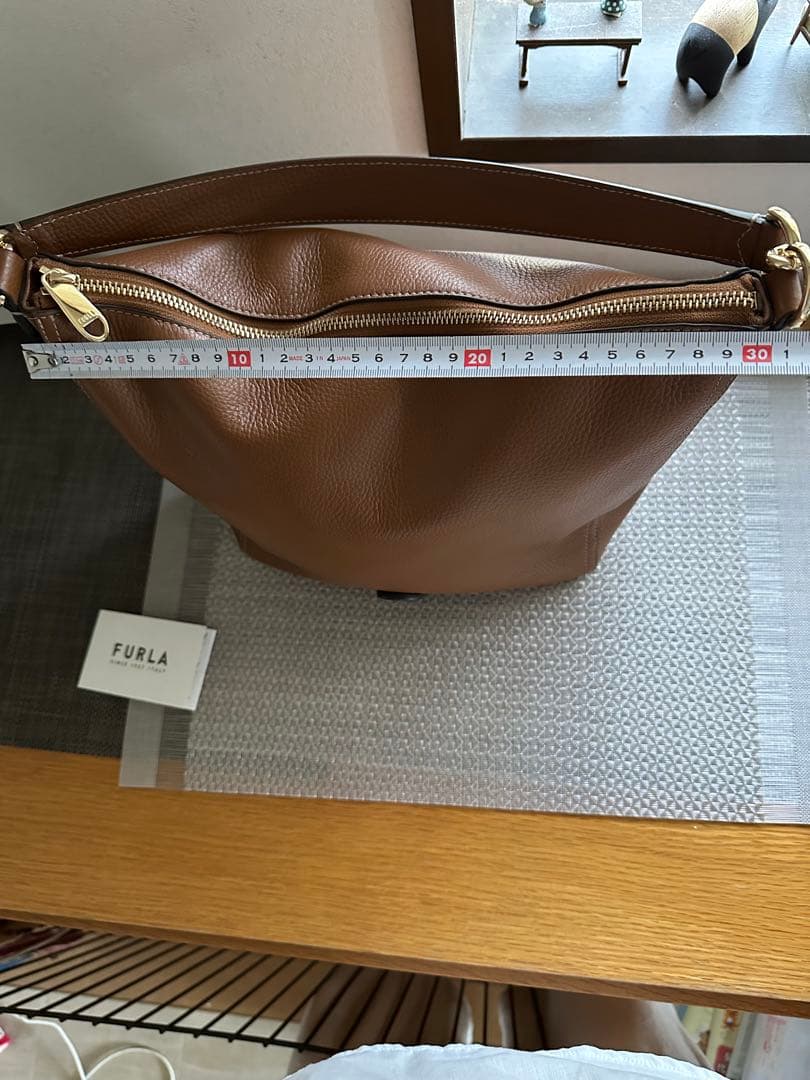 FURLA ブラウンレザー ショルダーバッグ
