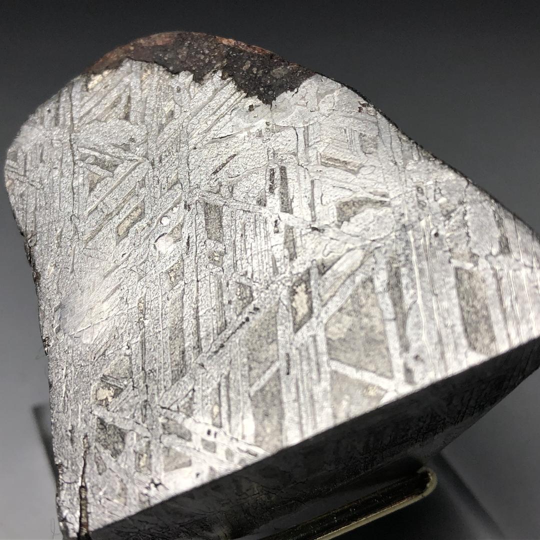 アルタイ隕石　 鉄隕石　エンドカット　高品質　原石 　重さ約278ｇ