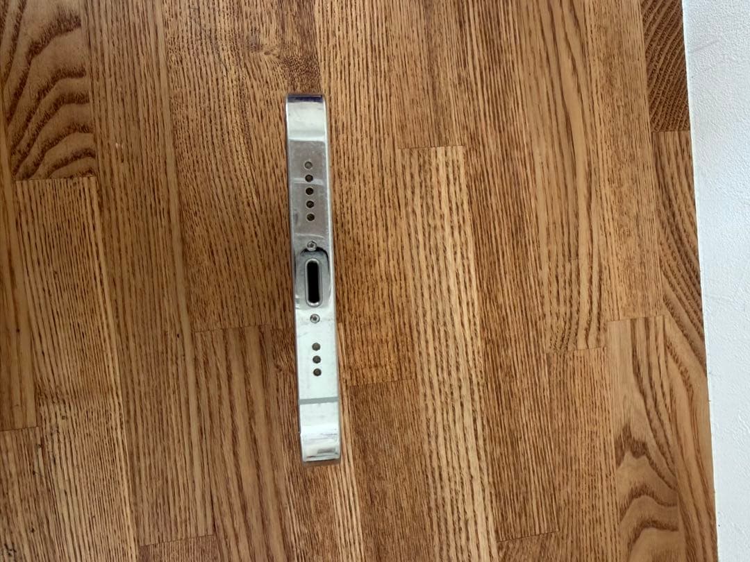 iPhone 12 Pro 128GB シルバー 充電不安定あり