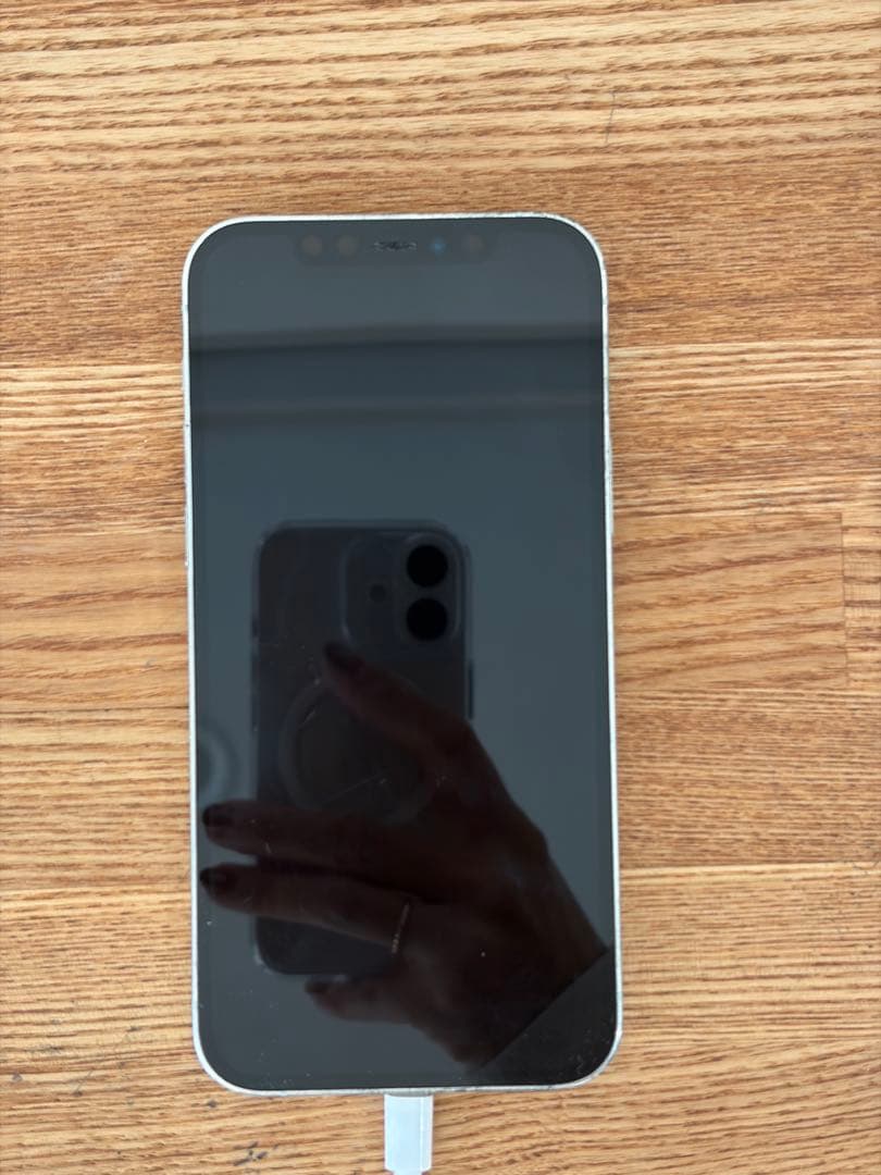 iPhone 12 Pro 128GB シルバー 充電不安定あり