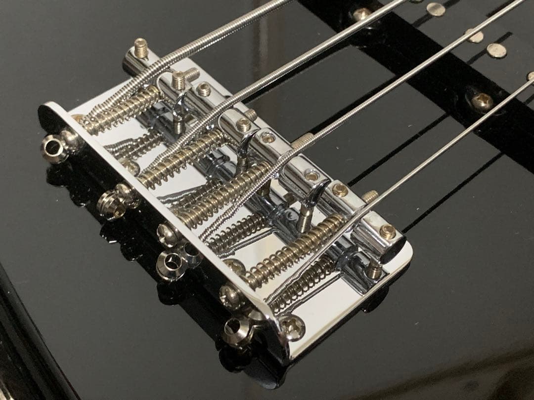 Squire by fender JB スクワイヤー ベース jazz ジャズ