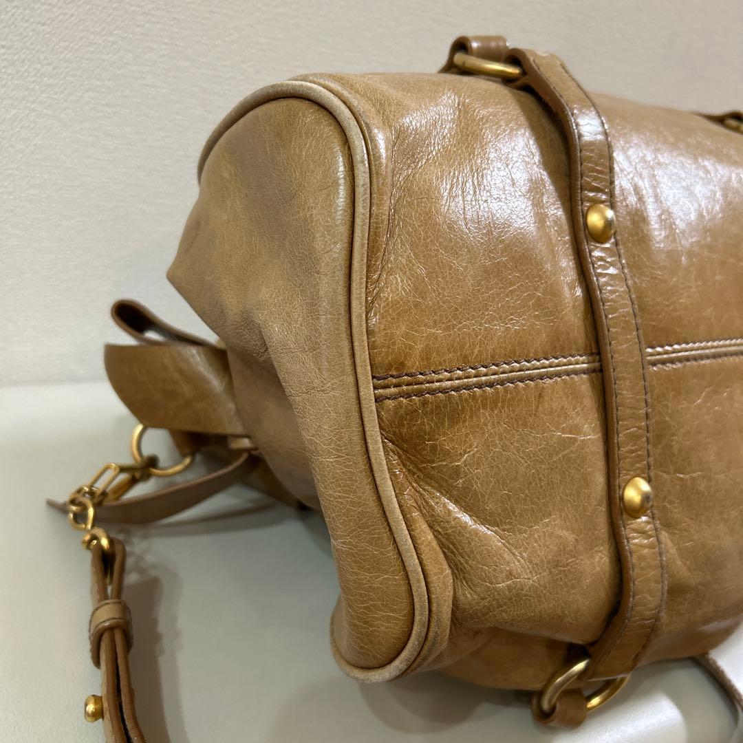 MIU MIU ベージュ　ショルダーバッグ　ヴィッテロルクス　ミュウミュウ