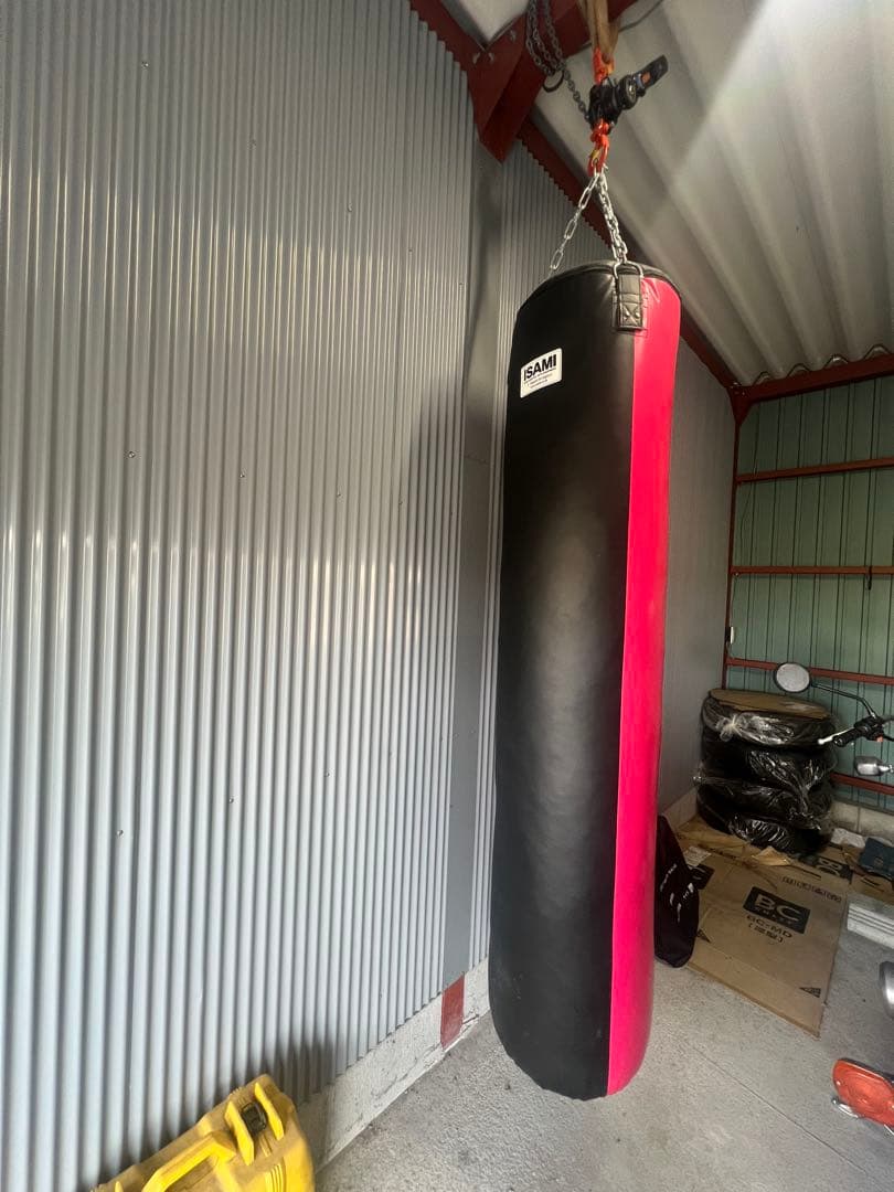 イサミ サンドバッグ