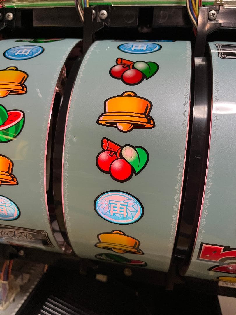 【最終値下げ】パチスロ実機　七色未来