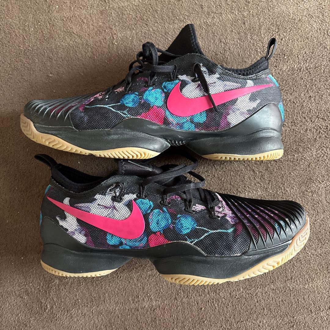 NIKEテニスシューズ