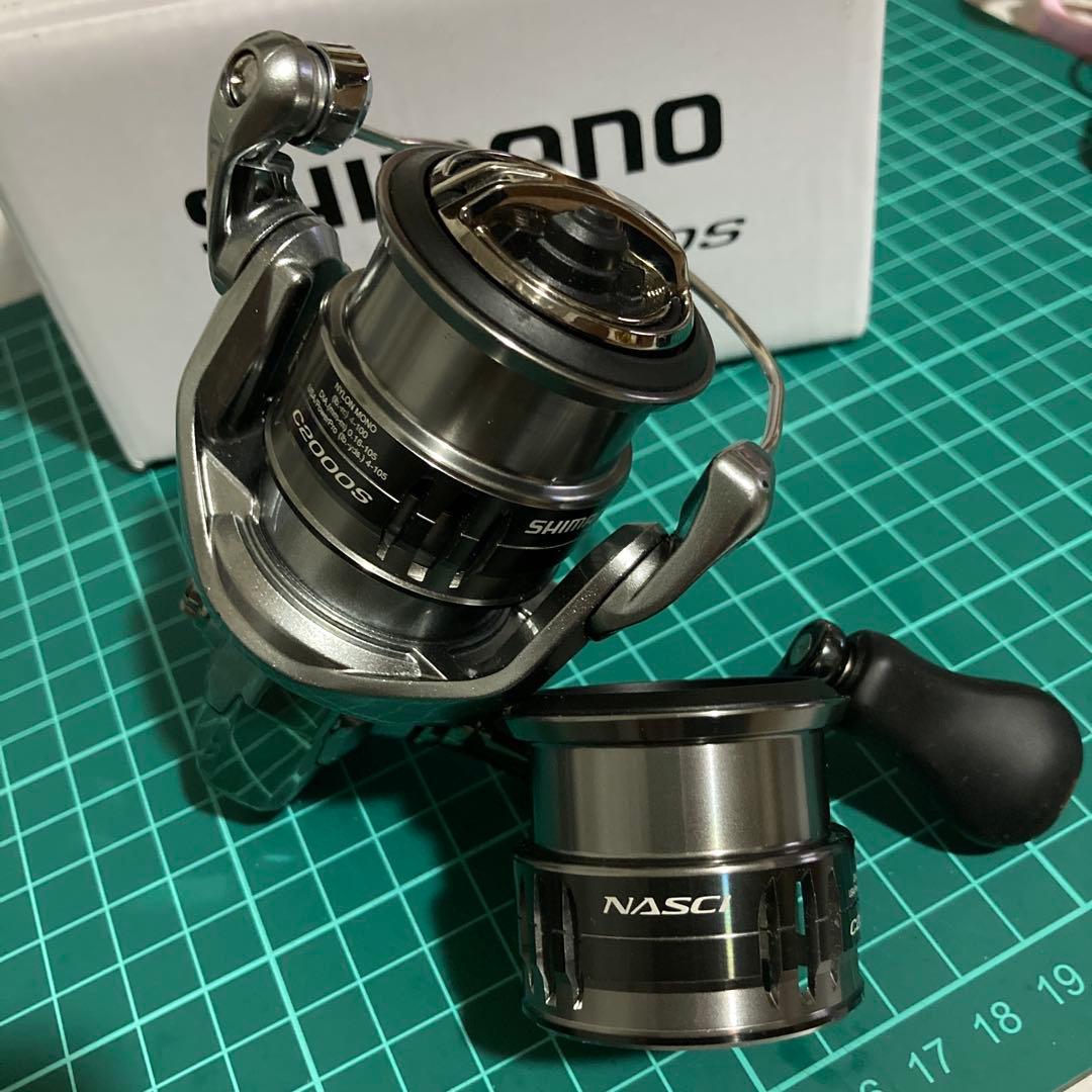 C2000S スピニングリール シルバー　替えスプールセット
