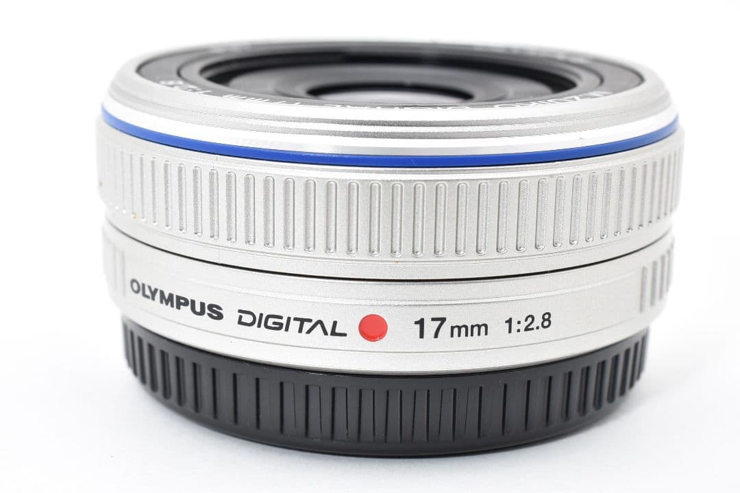 Olympus m.zuiko digital 17mm f2.8 シルバー
