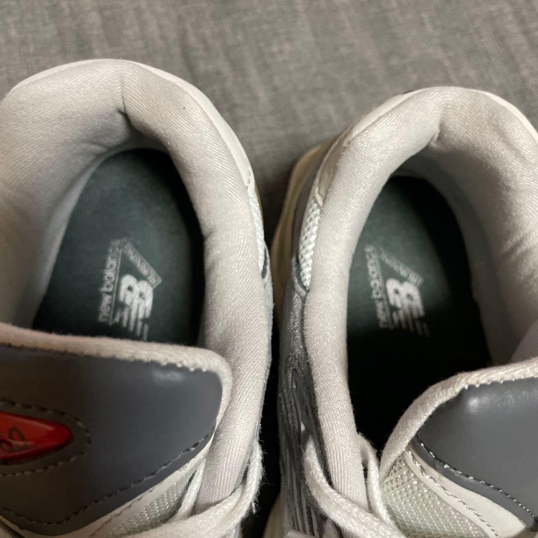 New Balance スニーカー U9060GRY