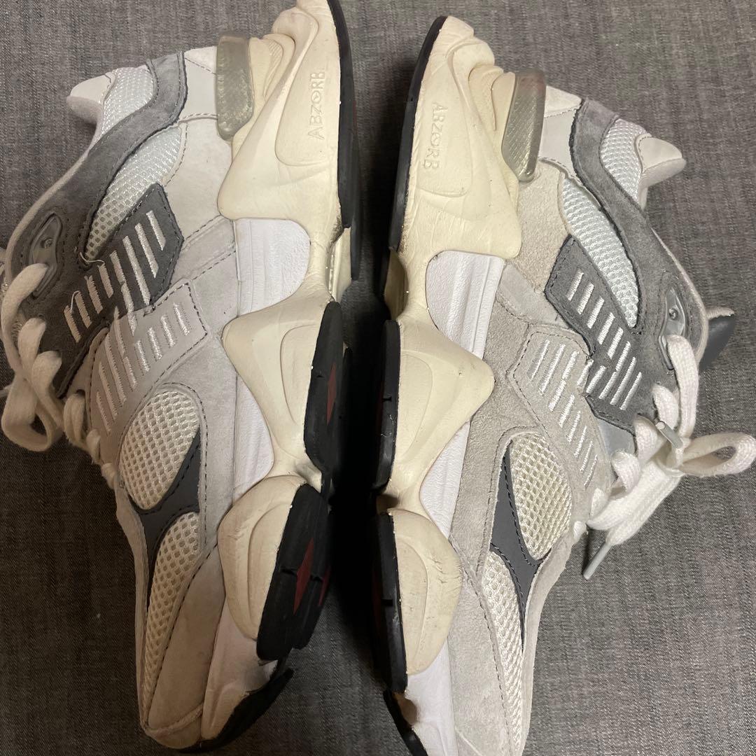 New Balance スニーカー U9060GRY