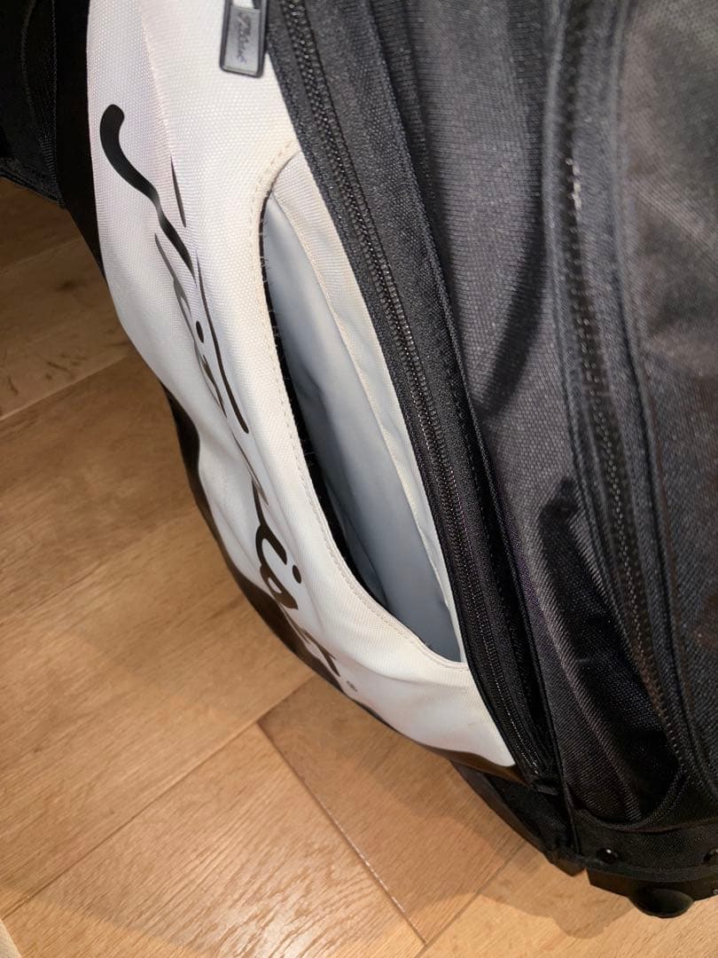 Titleist プレイヤーズ4 スタンドキャディバッグ 黒/白　8.5型