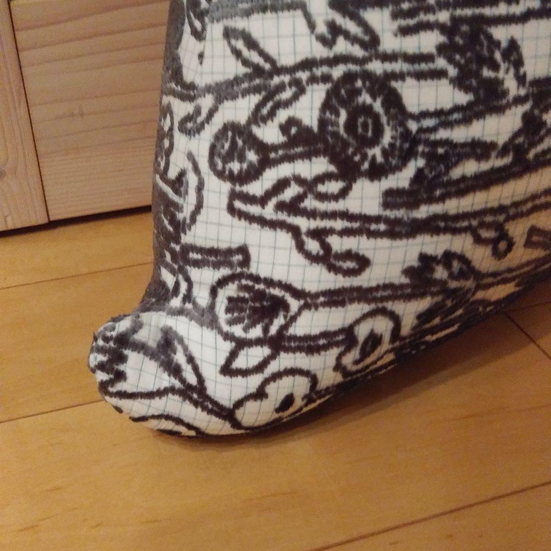 ミナペルホネン　ウサギクッション