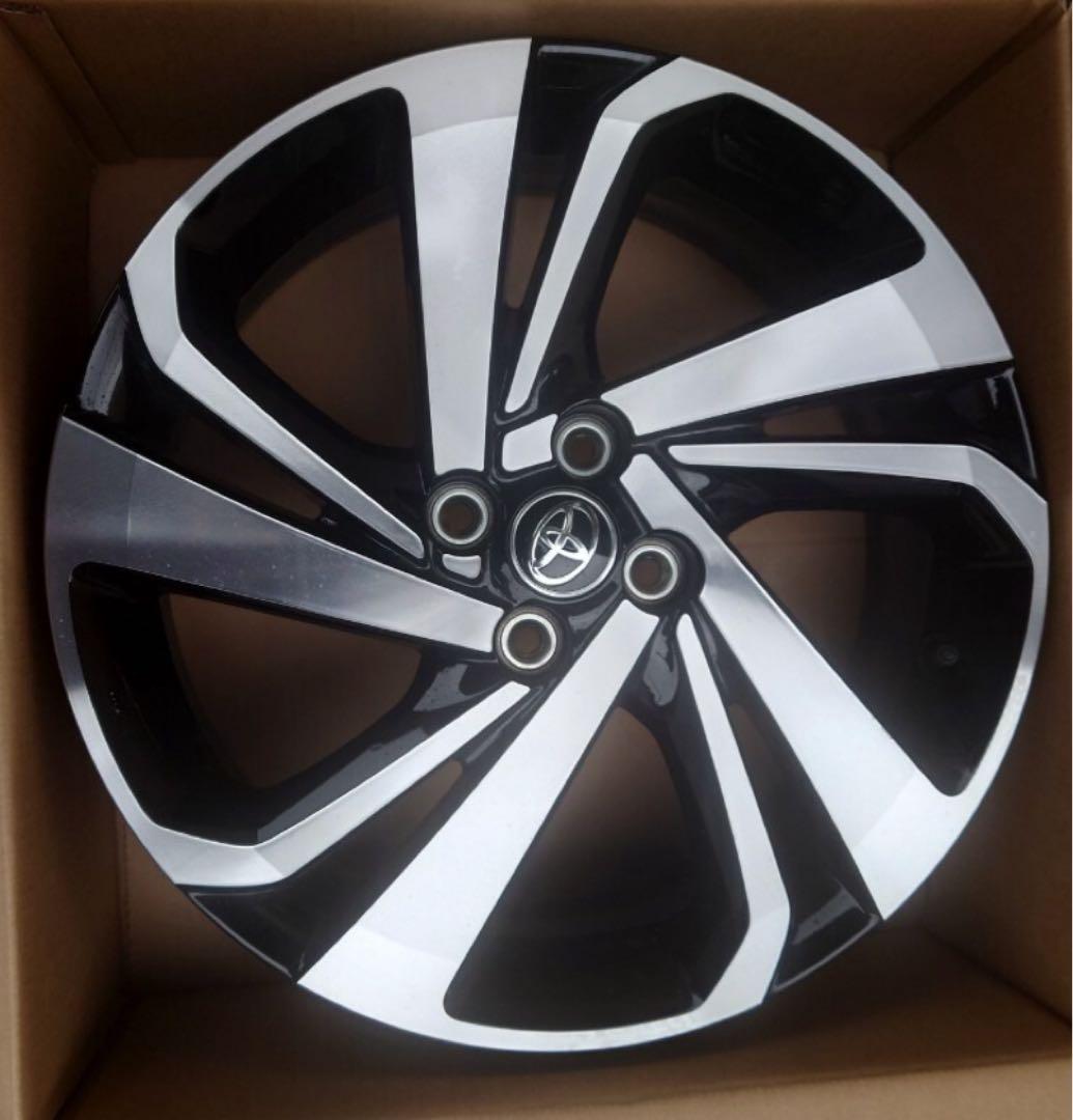 【味噌ラーメン】ライズ　純正　17インチ ホイール　４本セット