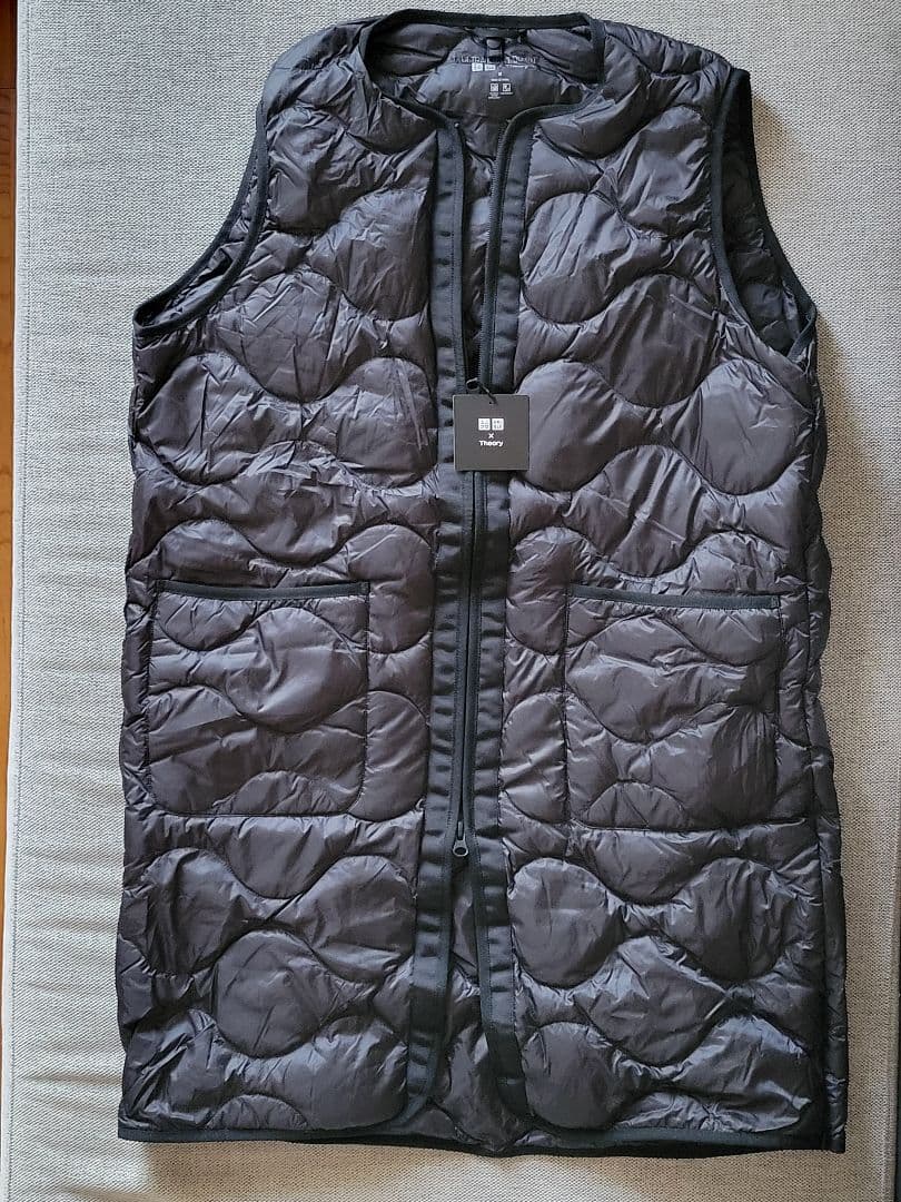新品未使用　UNIQLO×theory　ウルトラライトダウンロングベスト M