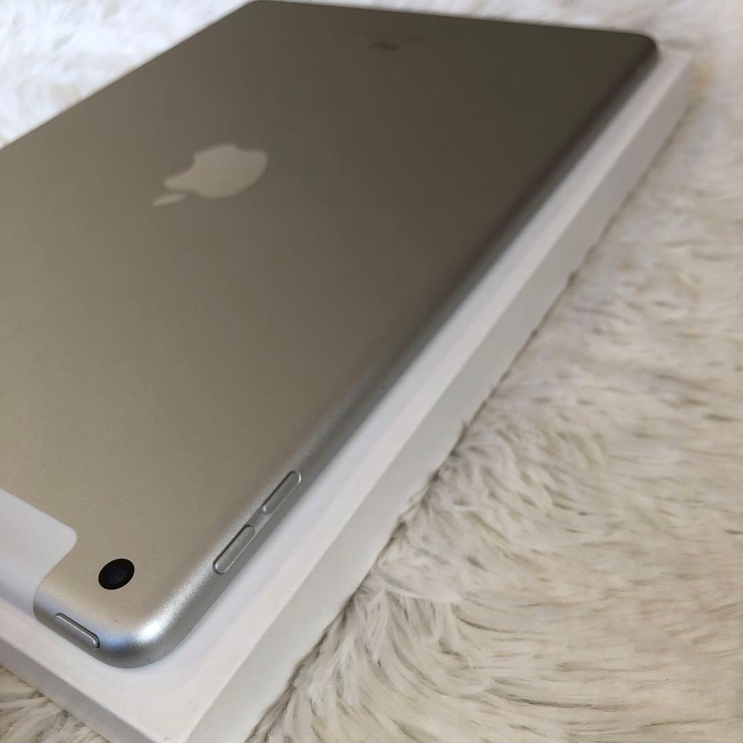 【即購入OK】iPad 第9世代 セルラーモデル【極美品】 #16 【付属品】