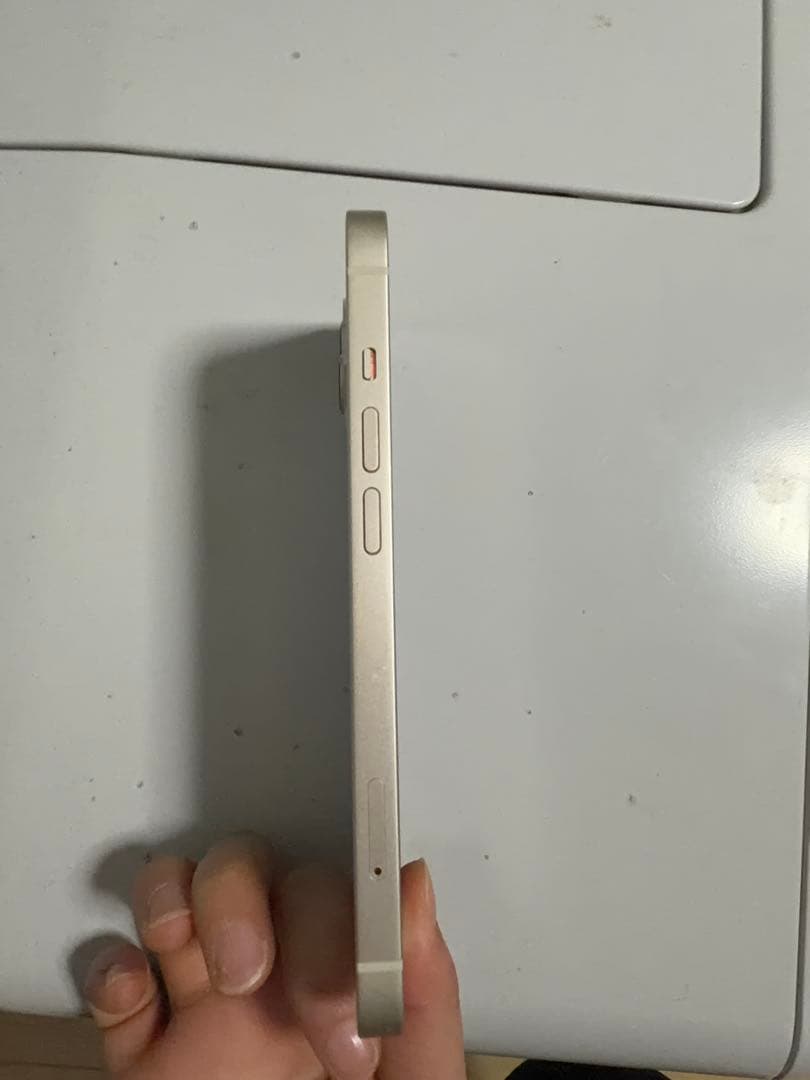 Apple iPhone 13 ホワイト 本体 256GB 容量81%