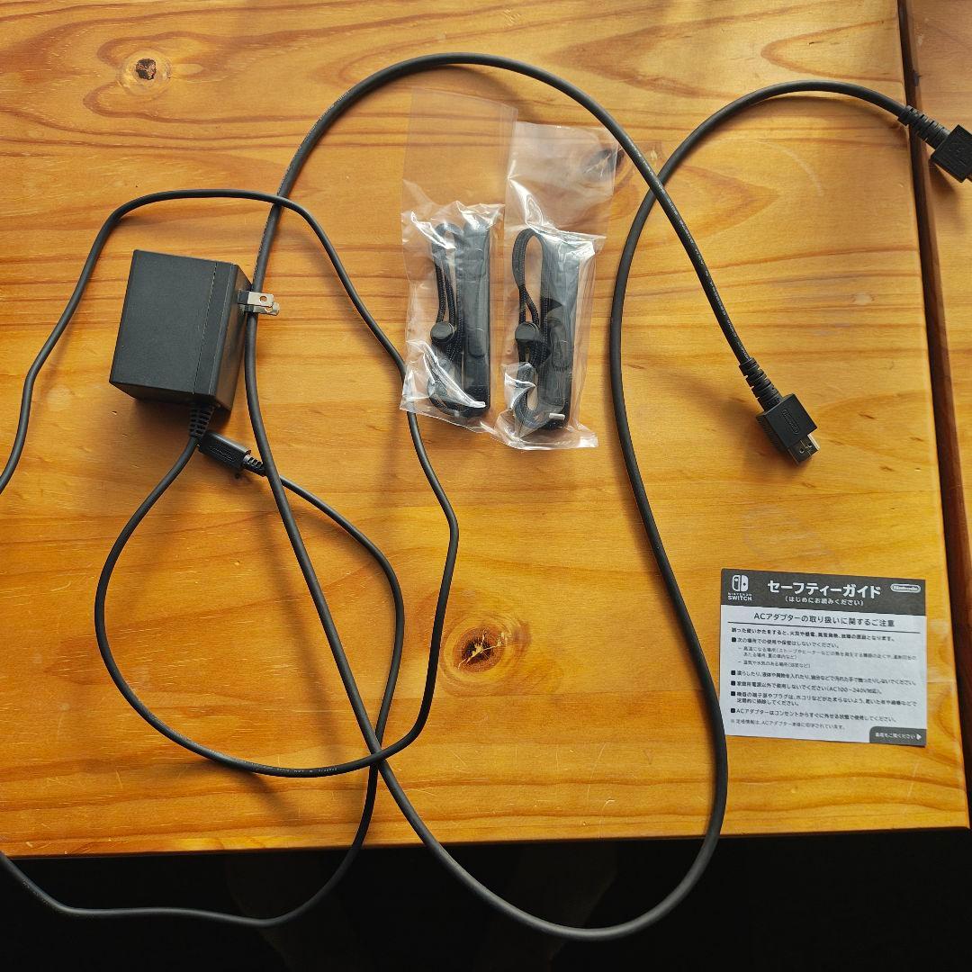 Nintendo Switch本体【Joy-Con (L) / (R) グレー】