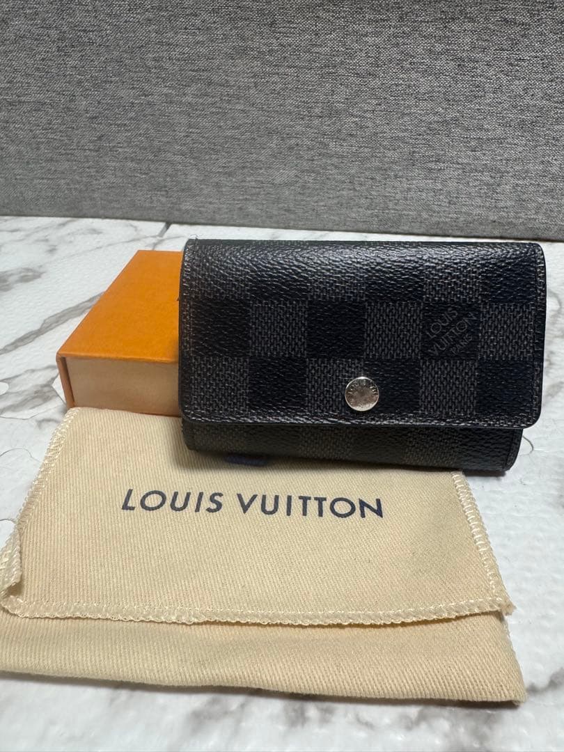 LOUIS VUITTON エピレザー ブラックキーケース