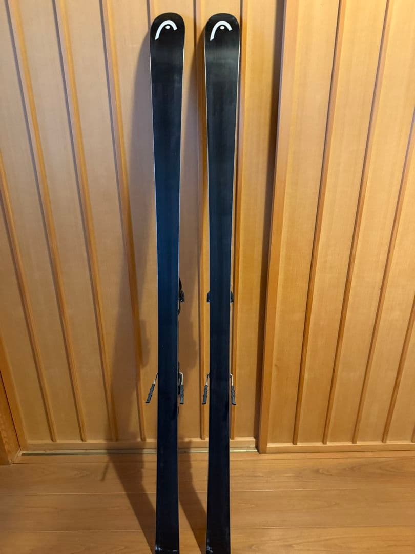 未使用　HEAD ヘッド　スキー板 2022-2023モデル176㎝