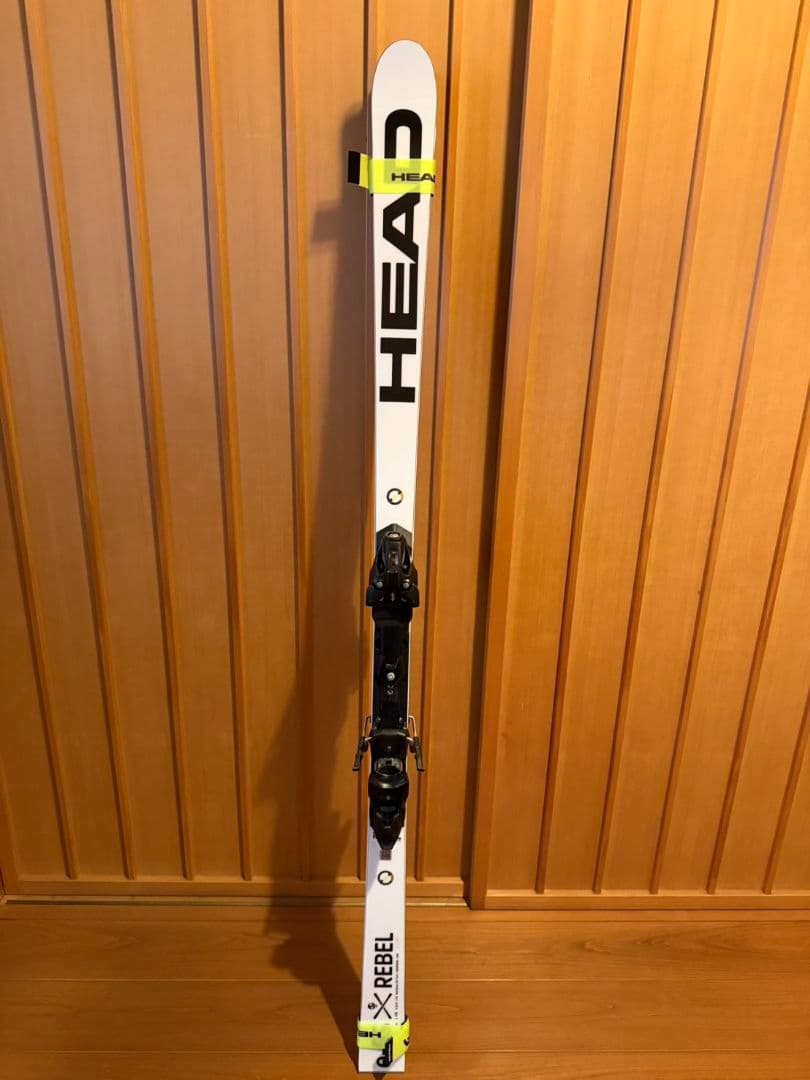 未使用　HEAD ヘッド　スキー板 2022-2023モデル176㎝