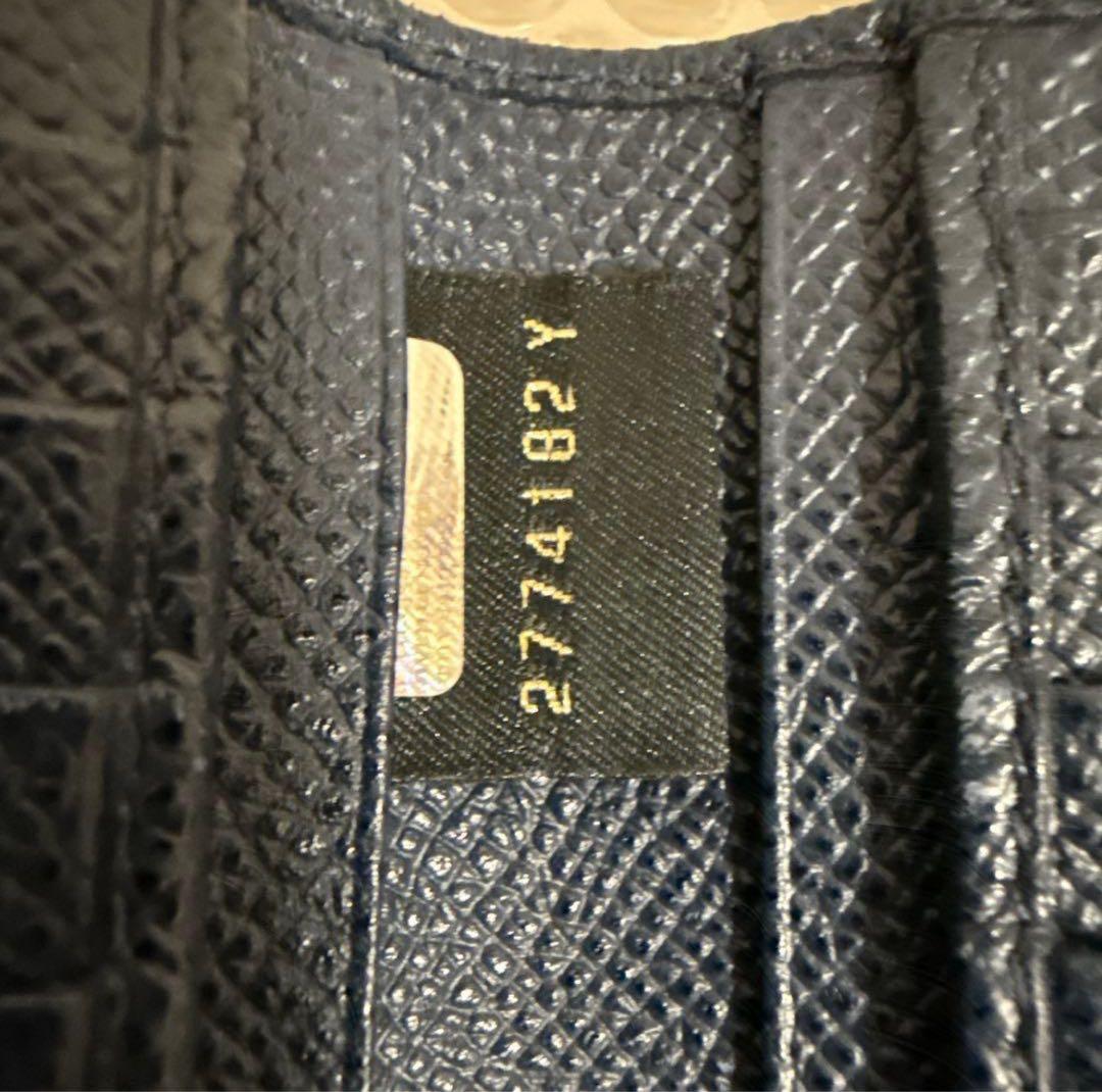 二つ折り財布　BVLGARI ブルー