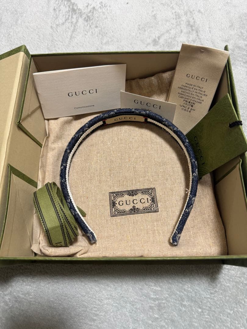 GUCCI ヘアバンド カチューシャ
