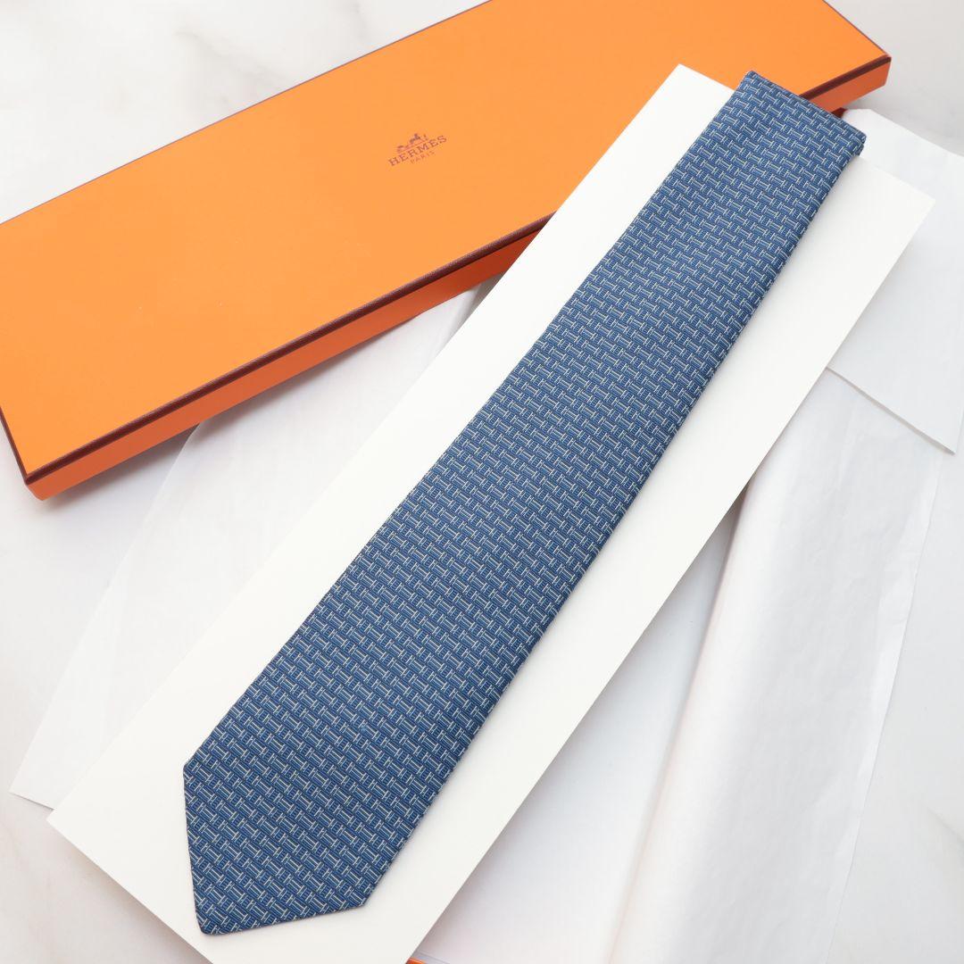 未使用 ソルド HERMES エルメス 青色 ネクタイ