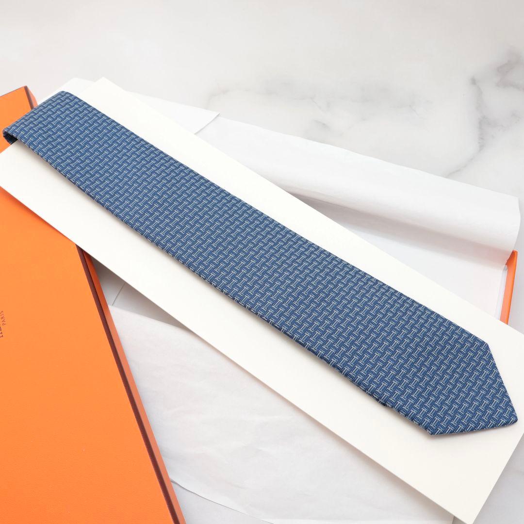 未使用 ソルド HERMES エルメス 青色 ネクタイ