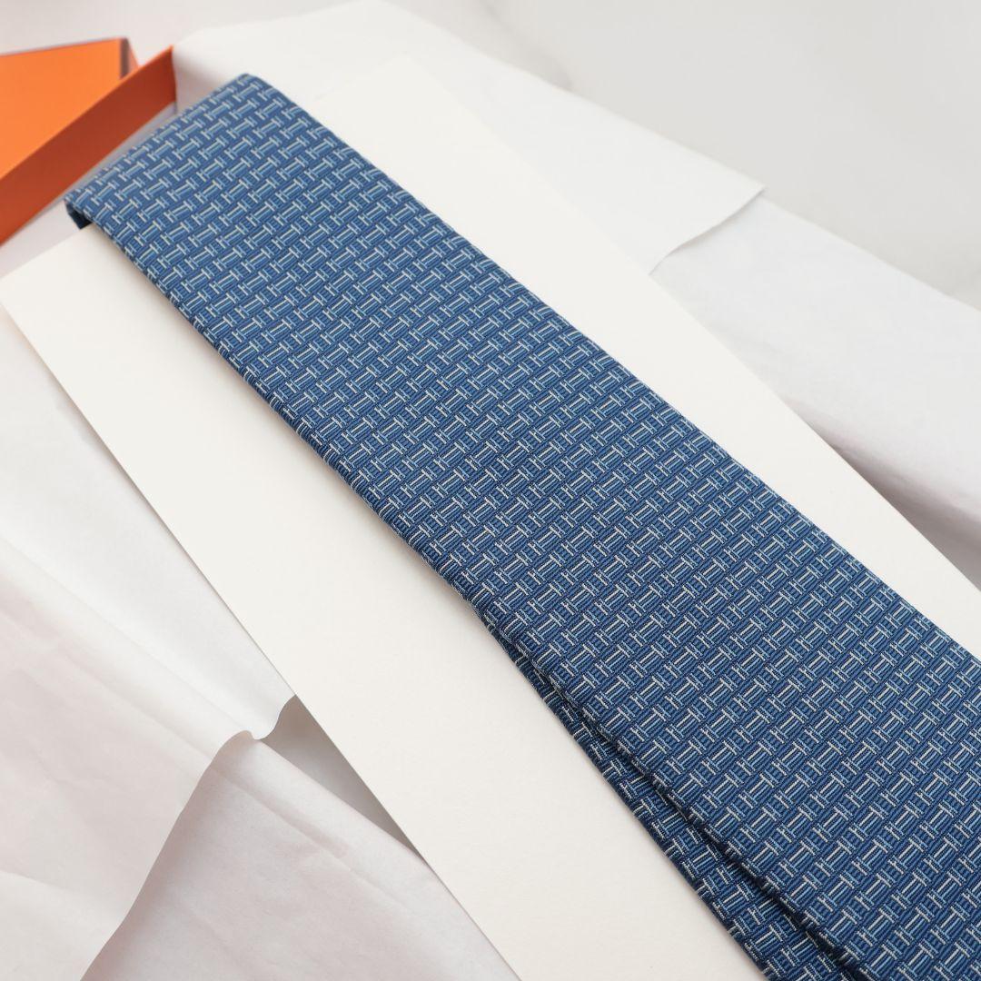 未使用 ソルド HERMES エルメス 青色 ネクタイ