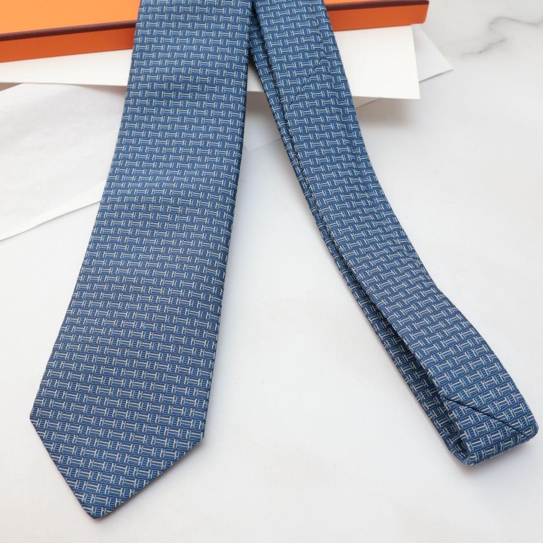 未使用 ソルド HERMES エルメス 青色 ネクタイ