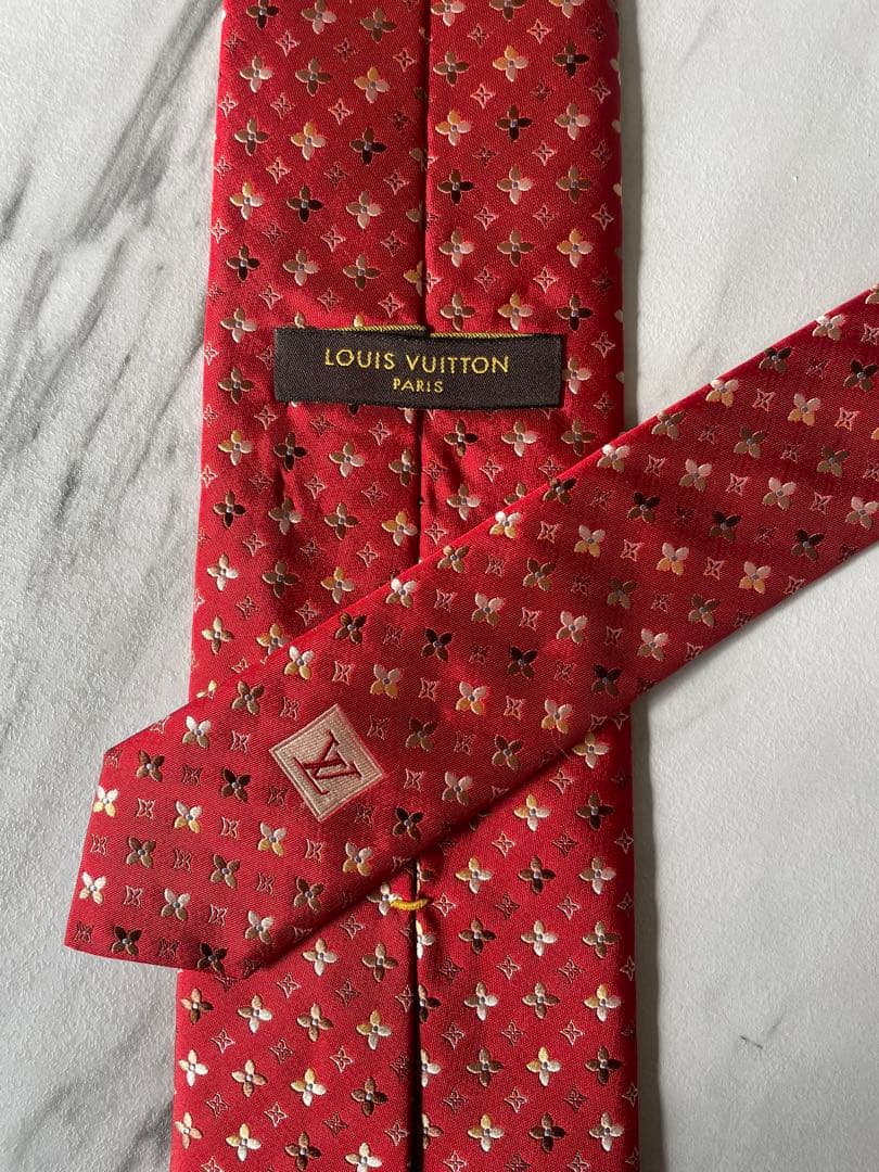 【極上美品】ルイヴィトン ネクタイ フラワー ドット モノグラム 赤色 総柄