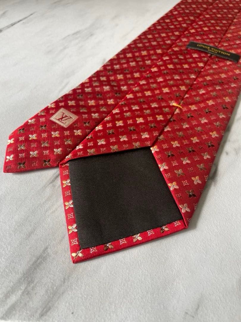 【極上美品】ルイヴィトン ネクタイ フラワー ドット モノグラム 赤色 総柄