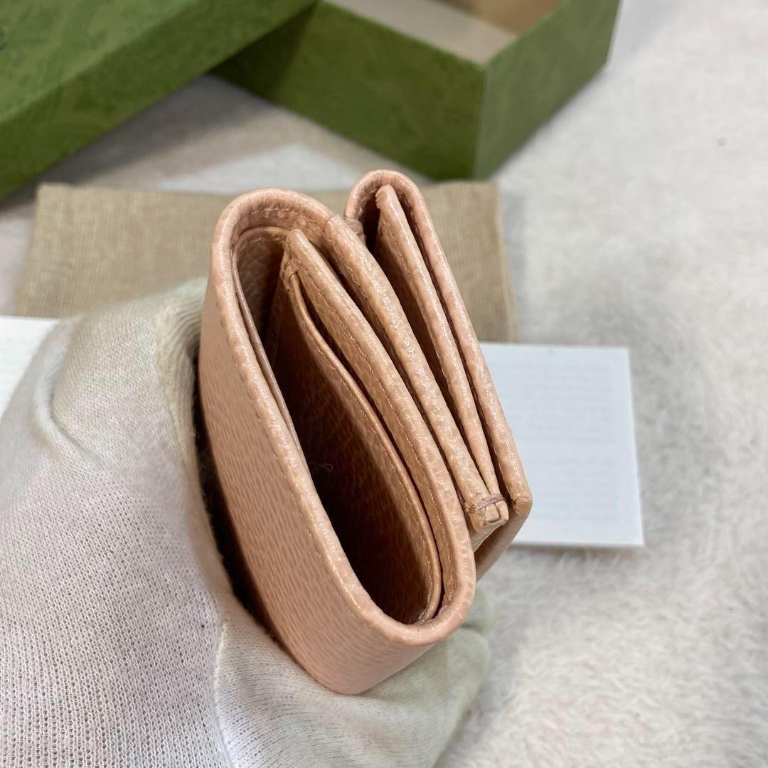 ！新品！　GUCCI グッチ　コンパクトウォレット　折り財布　ピンク