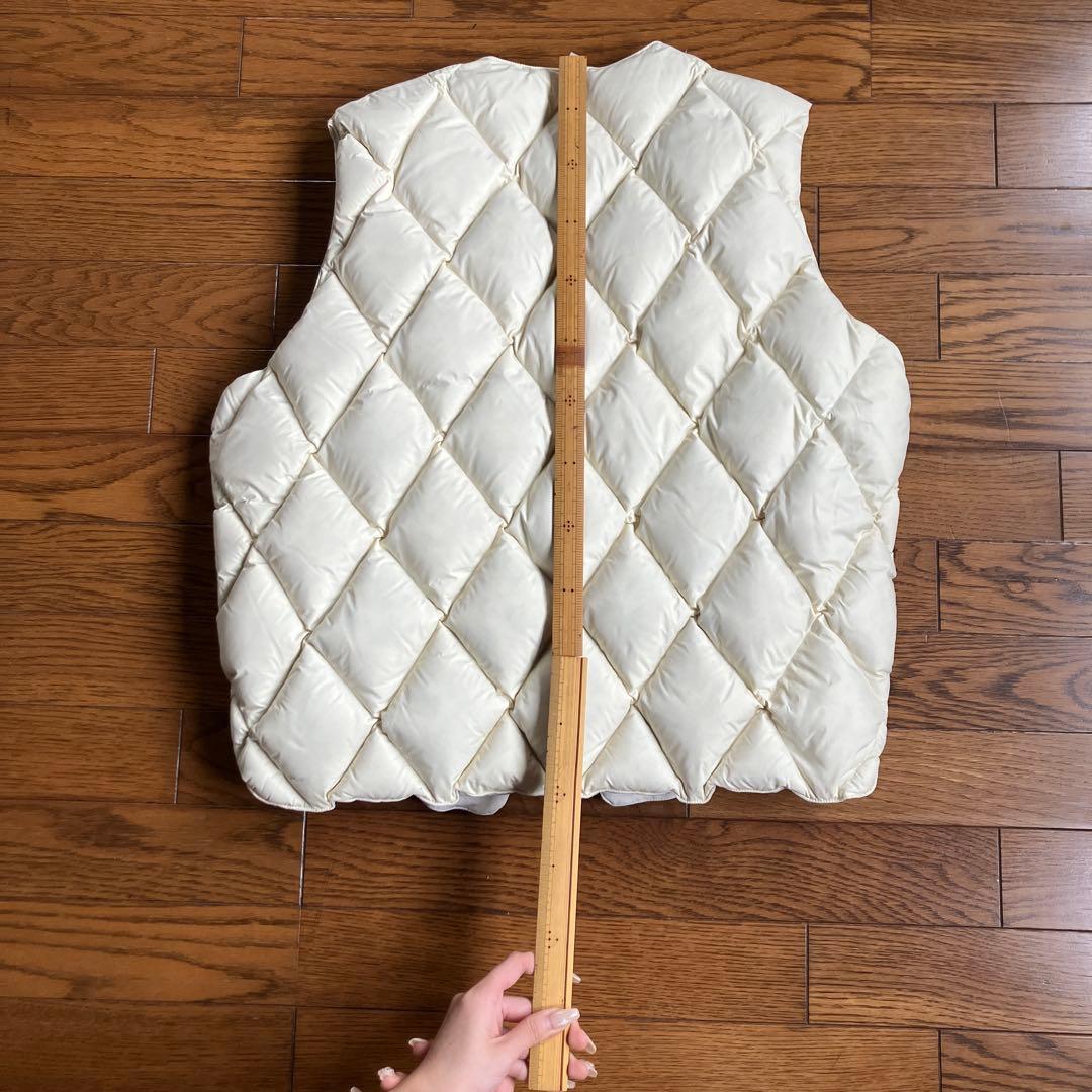 ステューシーリバーシブルダウンベスト
