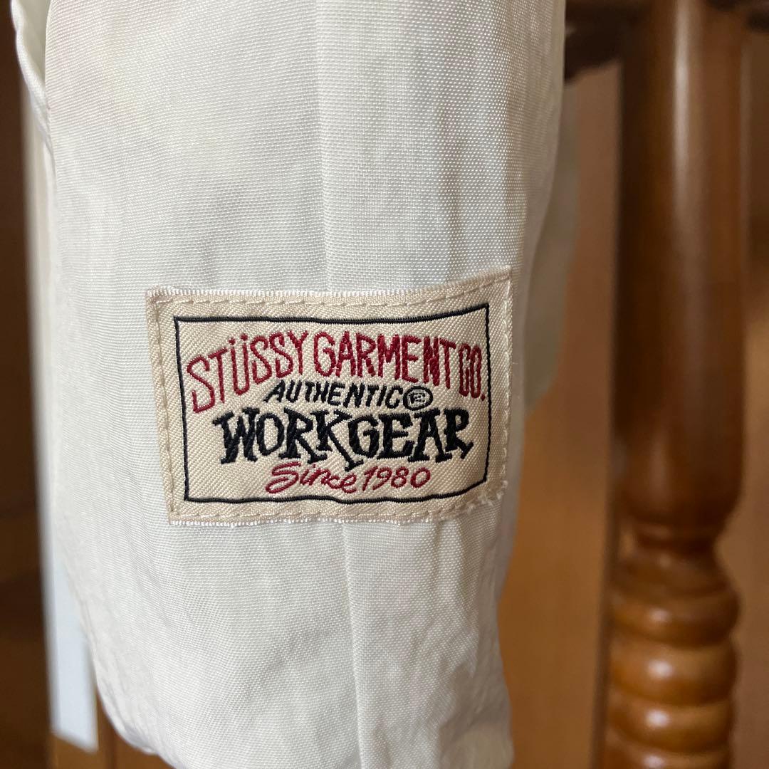 ステューシーリバーシブルダウンベスト