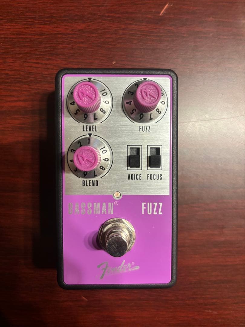 美品Fender BASSMAN FUZZ ベースエフェクター