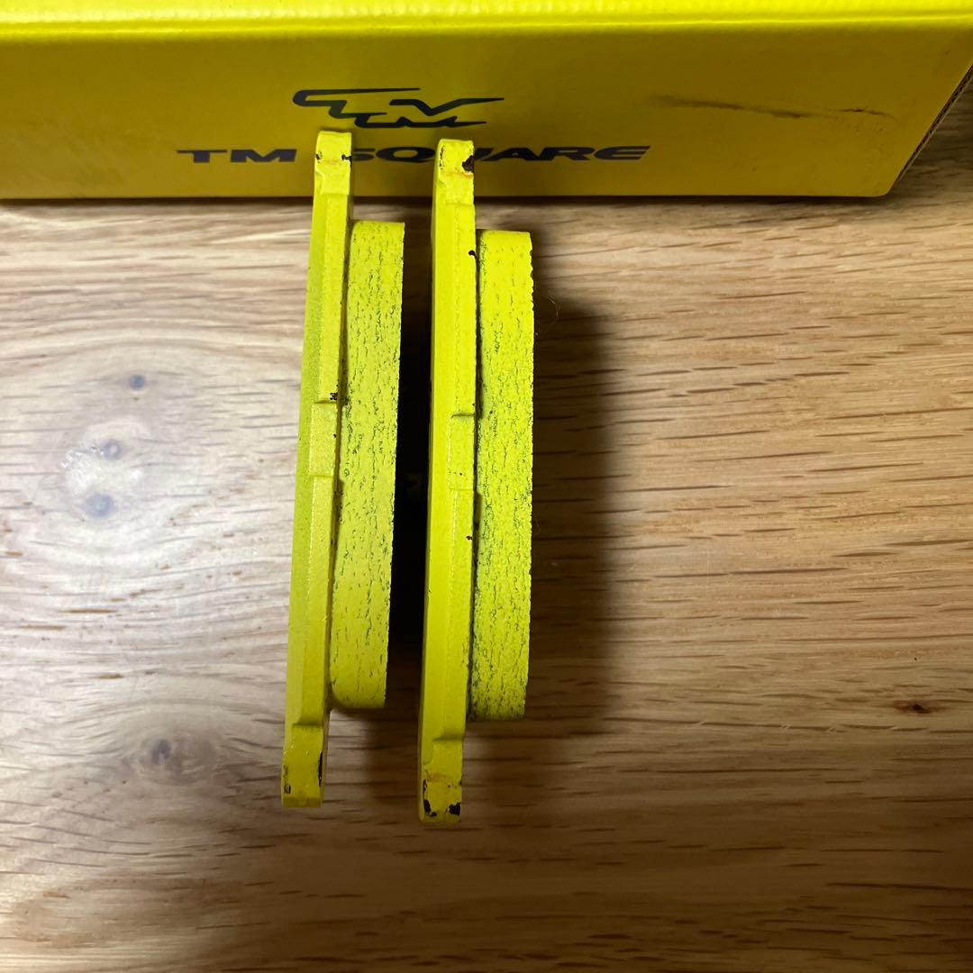 ZC33SスイフトTM SQUARE STREET ブレーキパッド前後セット