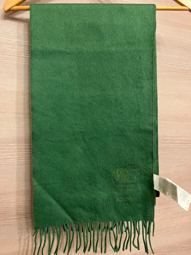 最終価格★MaxMara 緑色 羊刺繍 マフラー