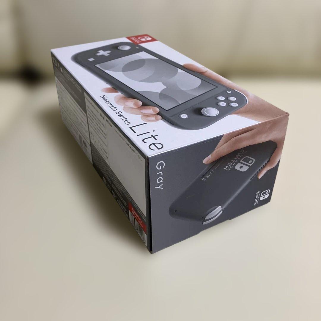 新品　未開封　任天堂　Switchライト　ブラック　黒