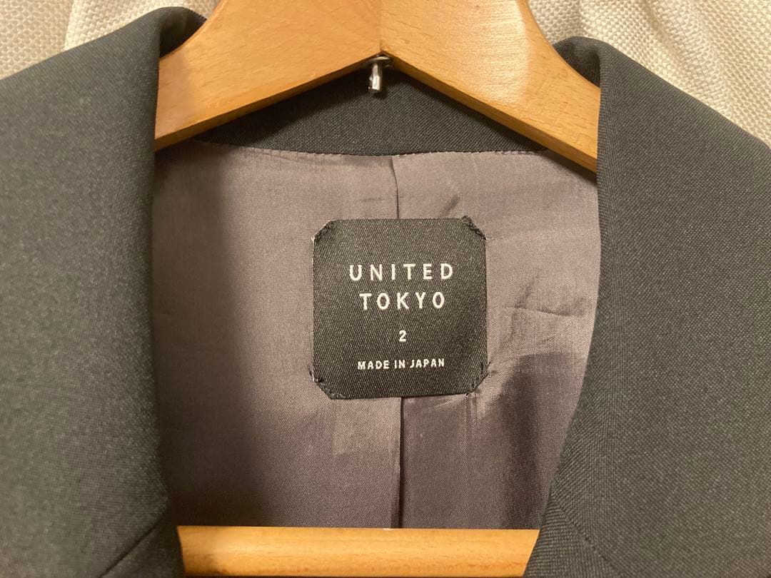 新品タグ付 UNITED TOKYO レイヤードカラーテーラードジャケット 黒