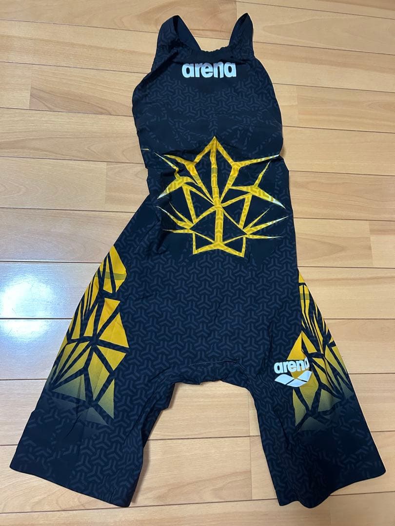 ARENA BISHAMON GOLD 高速水着