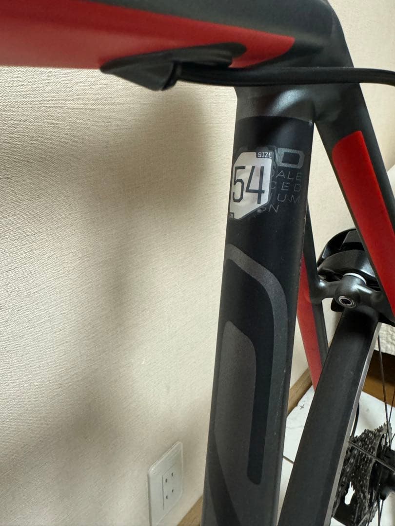 cannondale caad12 サイコンスタンドヘルメット