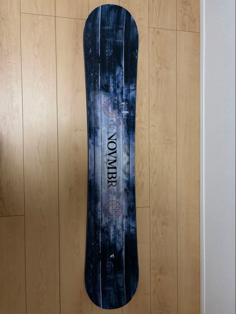NOVEMBER artist 146cm スノーボード